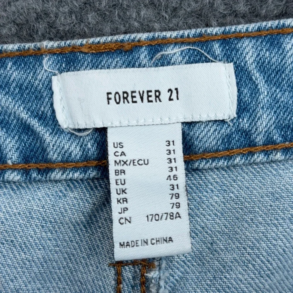 Forever 21 Cut-off Denim Shorts Womens 31‎ 100% Cotton Blue High Rise Raw Hem